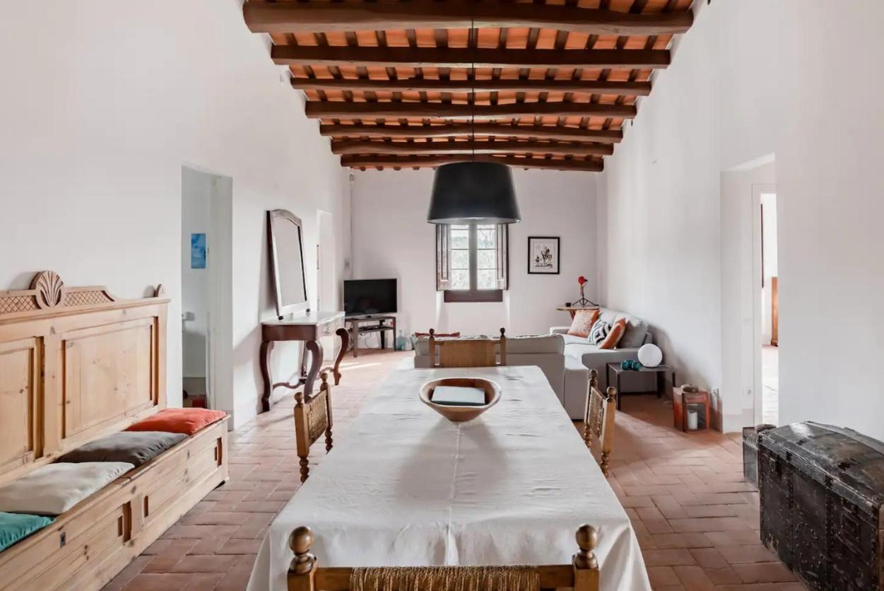 Can Rovira - Stunning Neoclassical Mansion, Just 20 Min Drive From Barcelona City Center, Ideal For Groups And Families Alella Eksteriør billede
