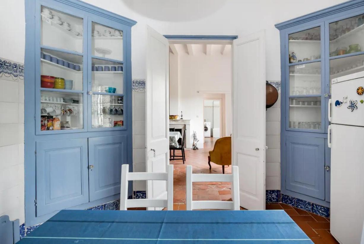 Can Rovira - Stunning Neoclassical Mansion, Just 20 Min Drive From Barcelona City Center, Ideal For Groups And Families Alella Eksteriør billede