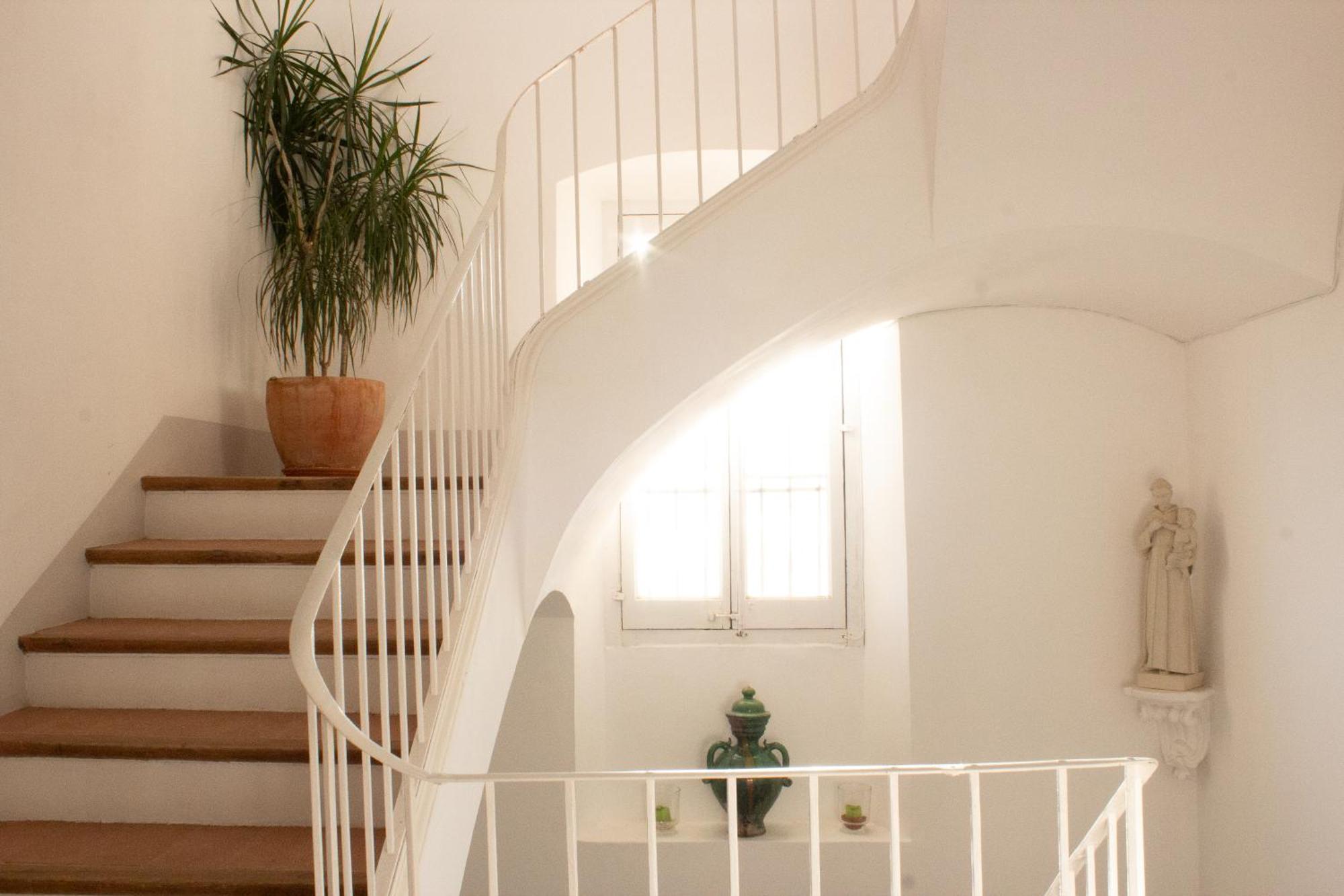 Can Rovira - Stunning Neoclassical Mansion, Just 20 Min Drive From Barcelona City Center, Ideal For Groups And Families Alella Eksteriør billede