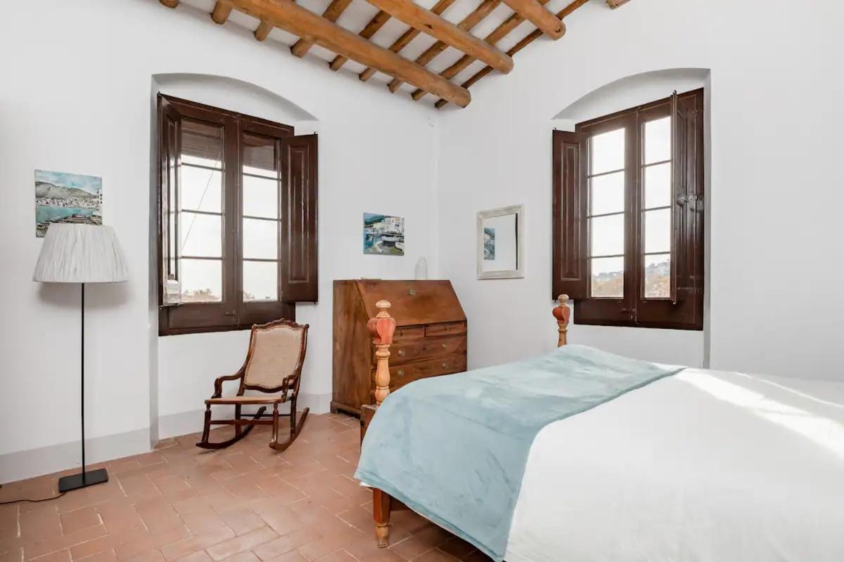 Can Rovira - Stunning Neoclassical Mansion, Just 20 Min Drive From Barcelona City Center, Ideal For Groups And Families Alella Eksteriør billede